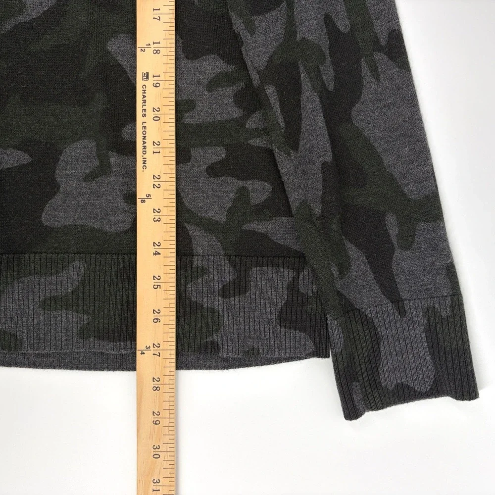 Banana Republic Merino Wool Sweater Mens M Gray Black Camo Blend Crewneck Knit
